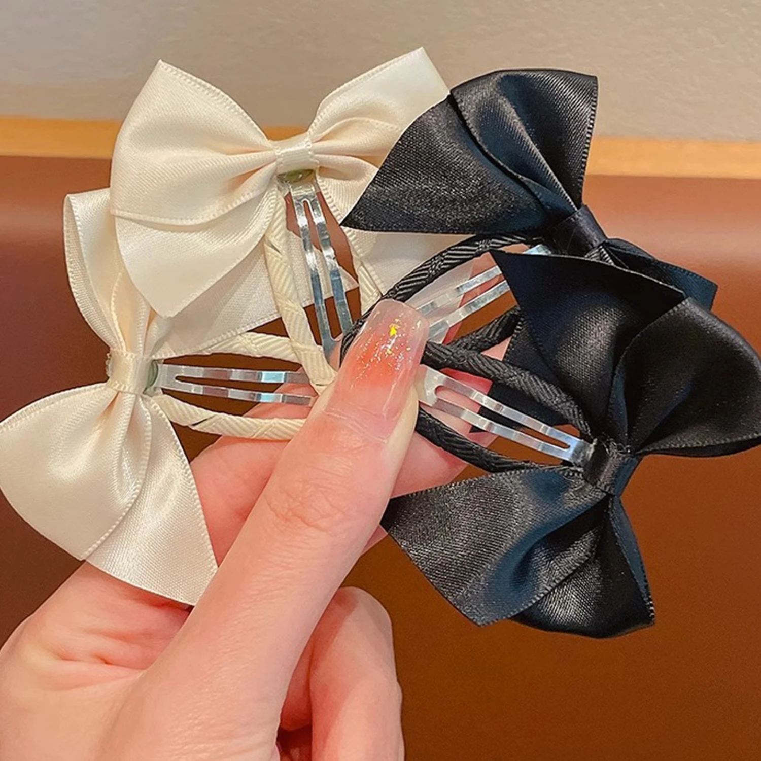 

Korean Black White Satin Hairpin With Bow Knot Edge Clip Popular Duck Mouth Clip Elegant One Line Edge Clip Headwear