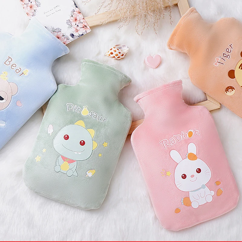 

Reusable Cute Winter Warm Water-filling Hot-water Bag with Knitted Soft Cozy Cover
