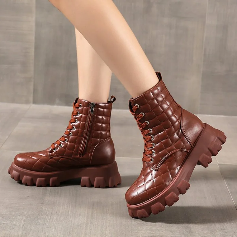 short Boots Women's Autumn Wear In The Tube To Increase The New Wild Spring and Autumn New High-top Fashion Short Boots Shoes