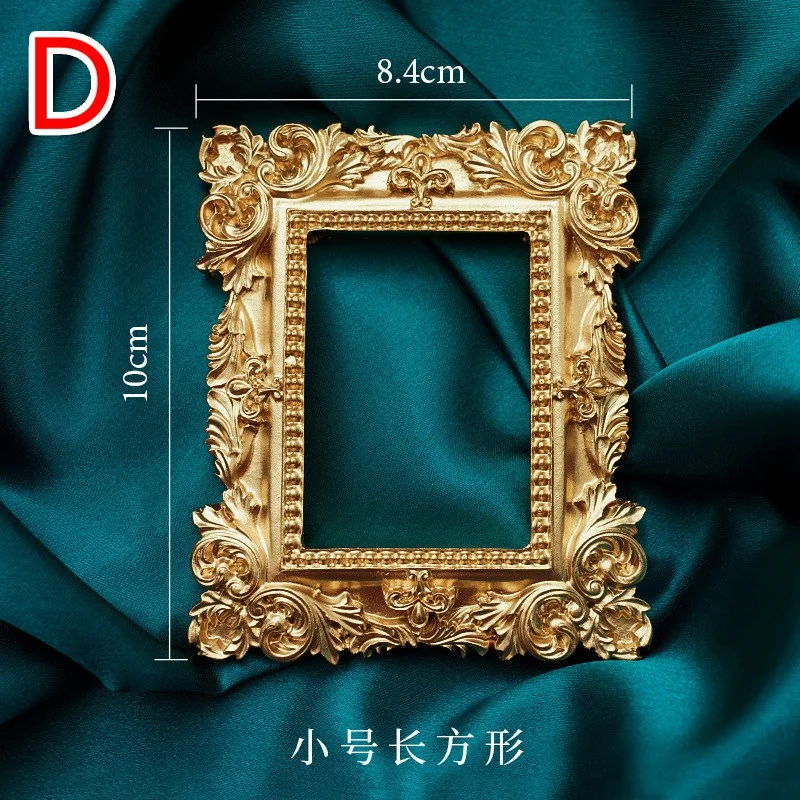 Golden Retro Photo Frame for Nail Art and Jewelry Decoration