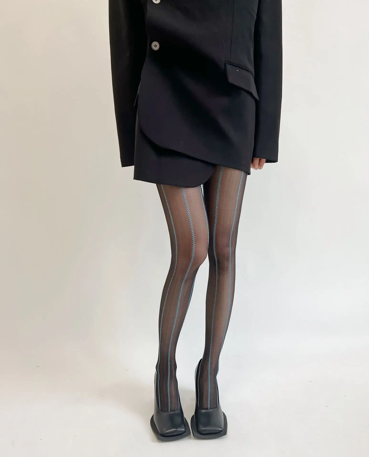 Description Picture 2 of itemRetro Stockings Sexy Blue Silk Pantyhose Japanese Lolita Vertical Striped Wheat Grain Ultra-thin Cosplay Designer Tights Women