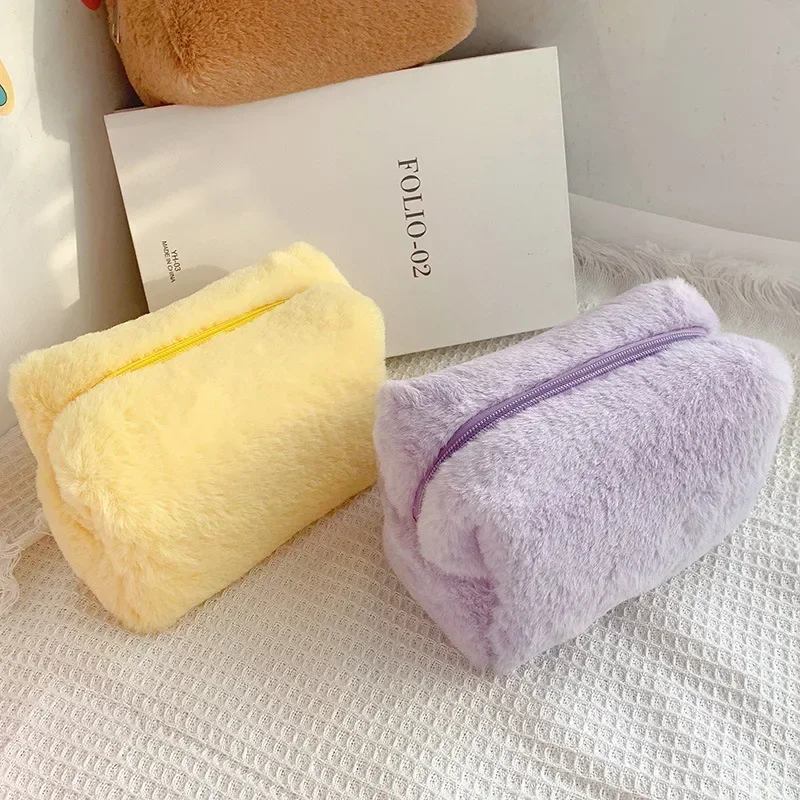 Fur Makeup Bags for Women Soft Travel Cosmetic Bag Organizer Case Young Lady Girls Make Up Case Necessaries 1 Pc Solid Handbags 5