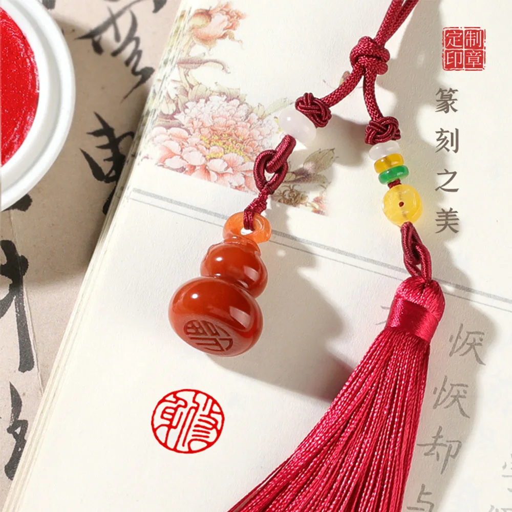 

Chinese Shoushan Stone Seal Stamp With My Name Custom Gourd Personallized Signature Calligraphy Painting Round Chop With Tassel