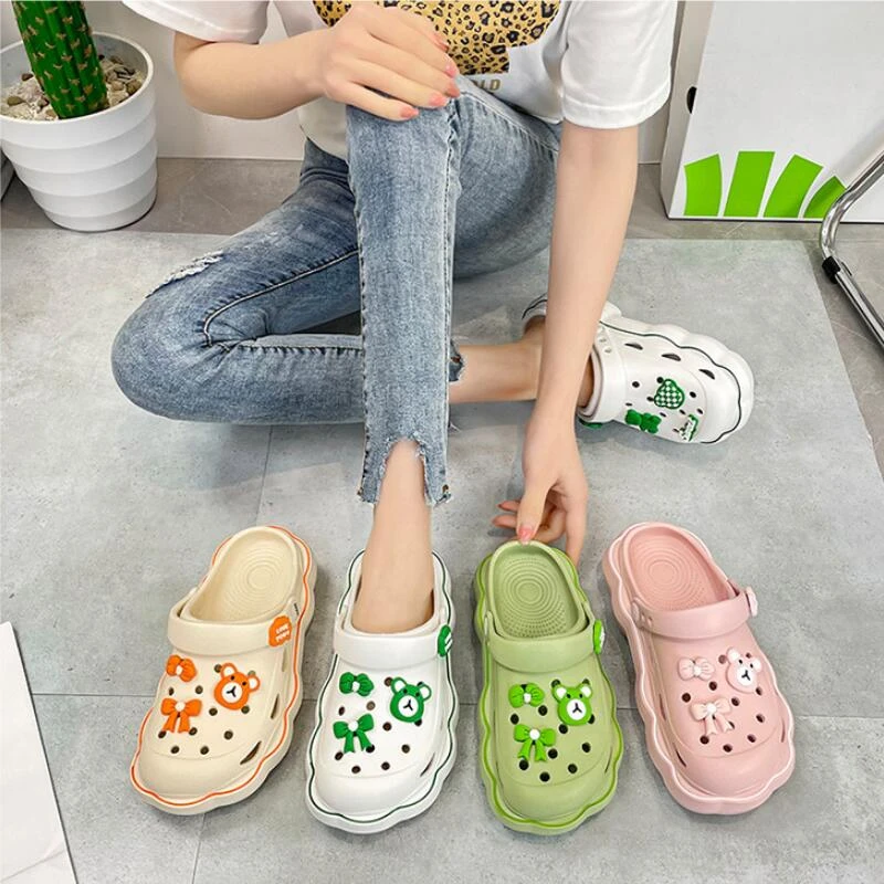 Women's Beach Sandal Holes Classic Summer Shoes Hospital Work Shoes