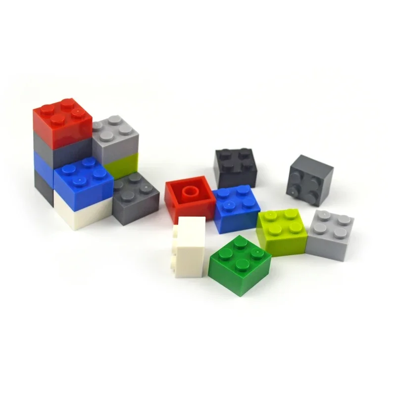 Vibrant DIY Building Blocks Set - Creative Classic 2x2 Bricks (100 Pieces)