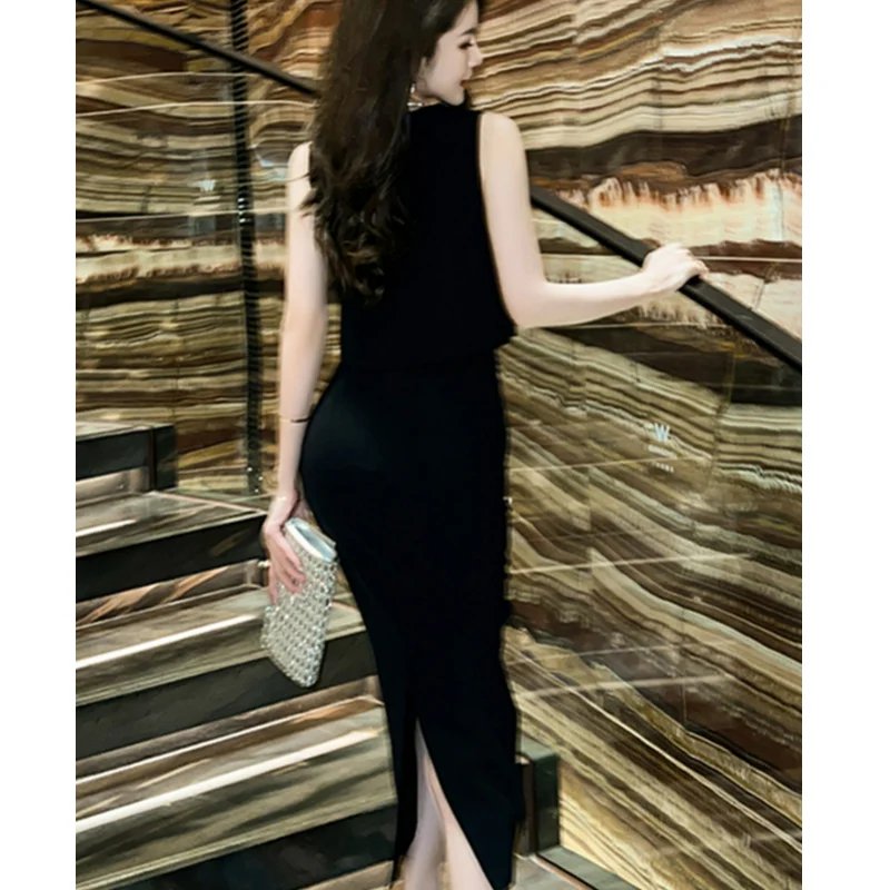 Women 2 Pieces Skirts Outfits Elegant Fashionable Simple Black Diamond Flowers Vest Tank Short Crop Tops Slit Women Skirt Sets