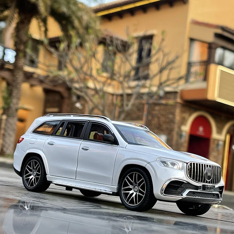 1/24 Maybach GLS class GLS63 Alloy Car Model Diecasts Metal Toy Car Model Collection Sound Light High Simulation Childrens Gifts 6