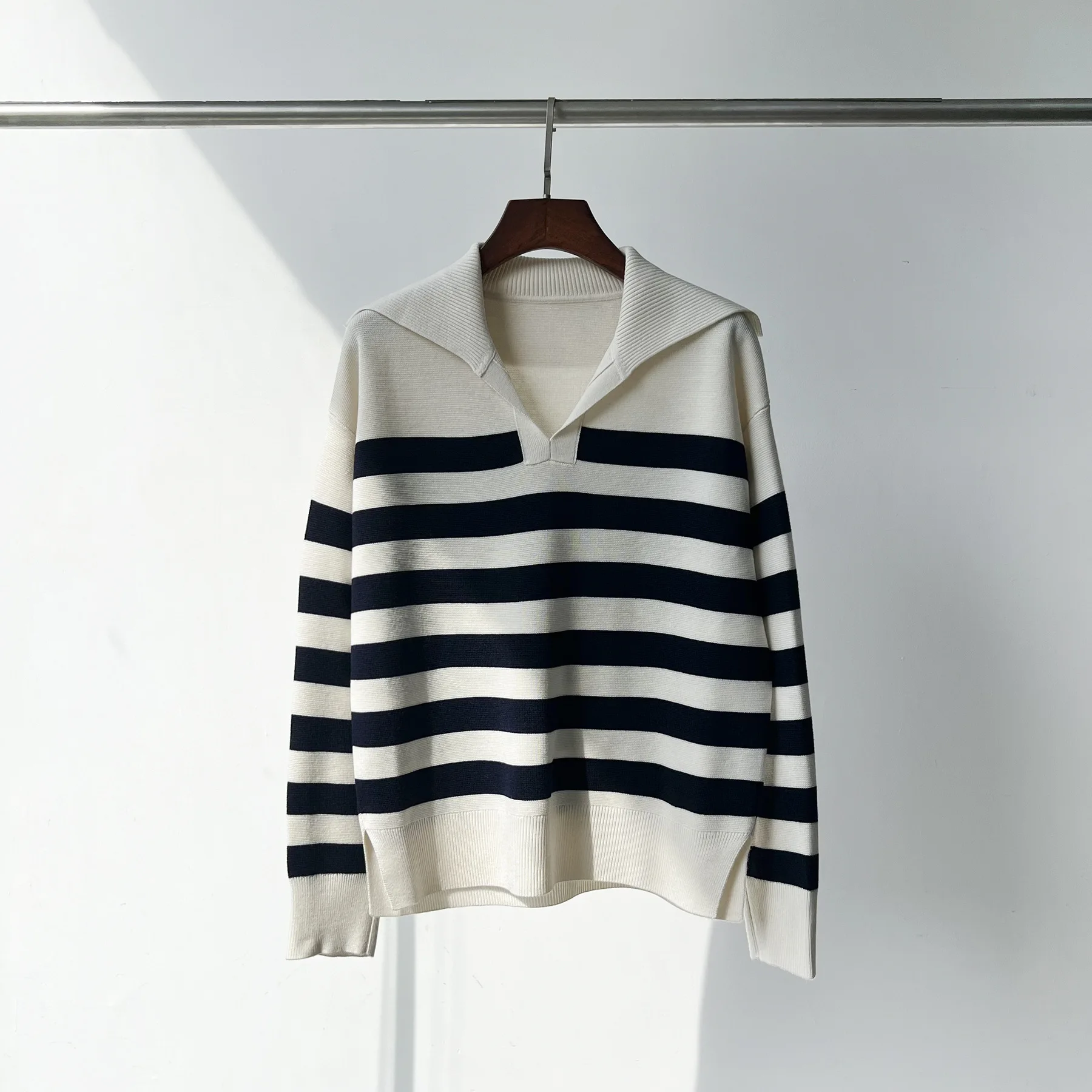

Wool-blend Sailor Collar Classic Striped V-neck Cozy Soft Sweater 2023 Women Winter High Quality Pullover