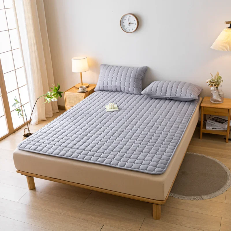 1pc Quilted Thick Mattresses Toppers Waterproof Mattress Pad Cover All-Season Elastic Corner Straps Fits Up To 30 cm Bed