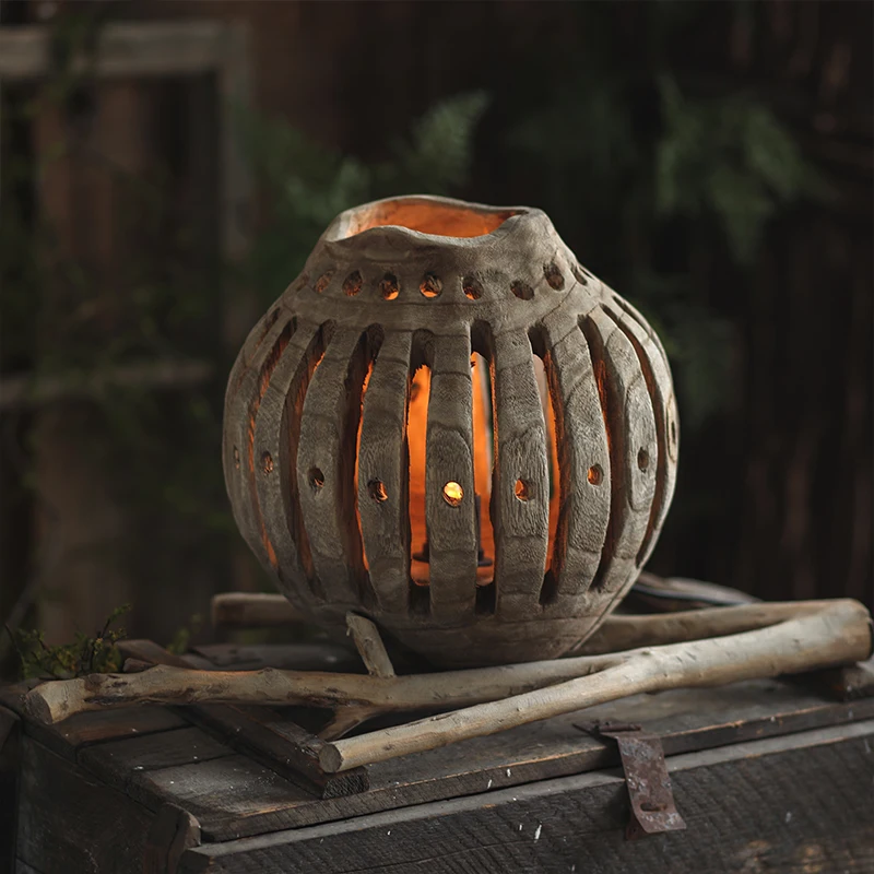 

Solid wood hollowed-out table lamp with base-Jifeng B&B lamps decorative supplies retro old indoor landscaping ornaments