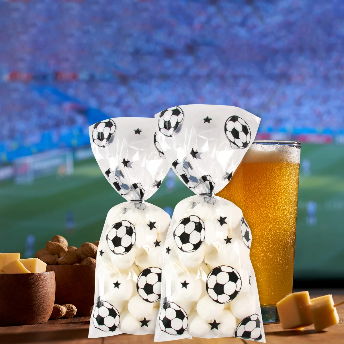 100 Sacchetti Regalo A Tema Calcio - Borse Di Plastica Per Caramelle, Snack E Piccoli Giocattoli, Ideali Per Feste Di Compleanno E Eventi Sportivi (25x17 Cm)
