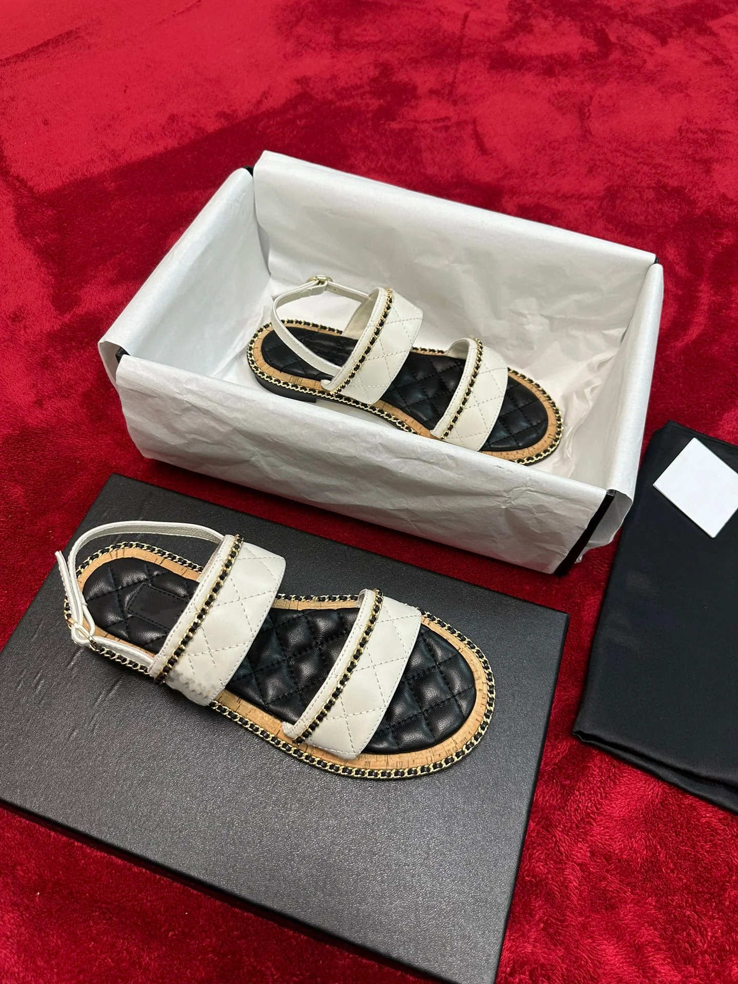 

2024 New Summer Sandals, Chain, Vintage Style, Sheepskin Upper, Sheepskin Lining, Cowhide Outsole, Sizes 39-41
