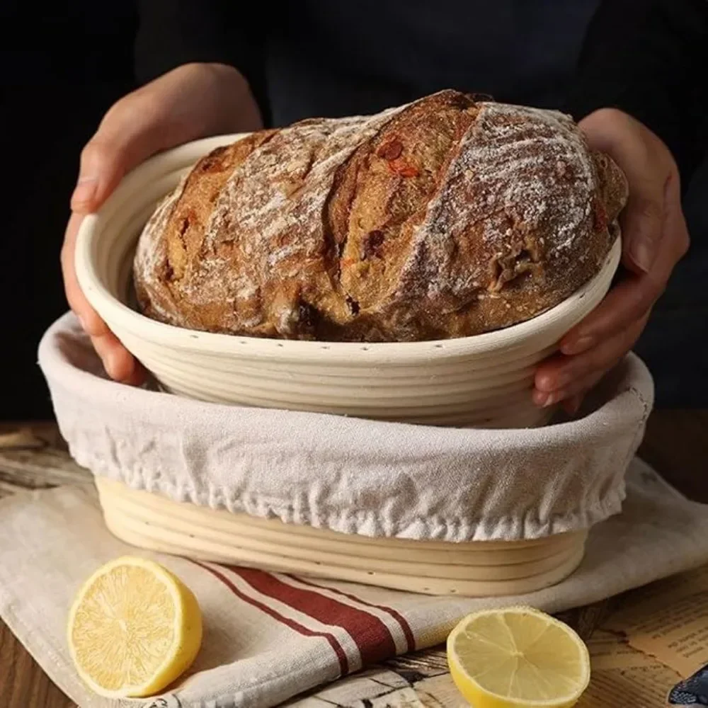 European Bread Fermentation Basket Oval Linen-lined Natural Rattan Structure for Professional Home Bakers Bread Making Tools fermentation basket
