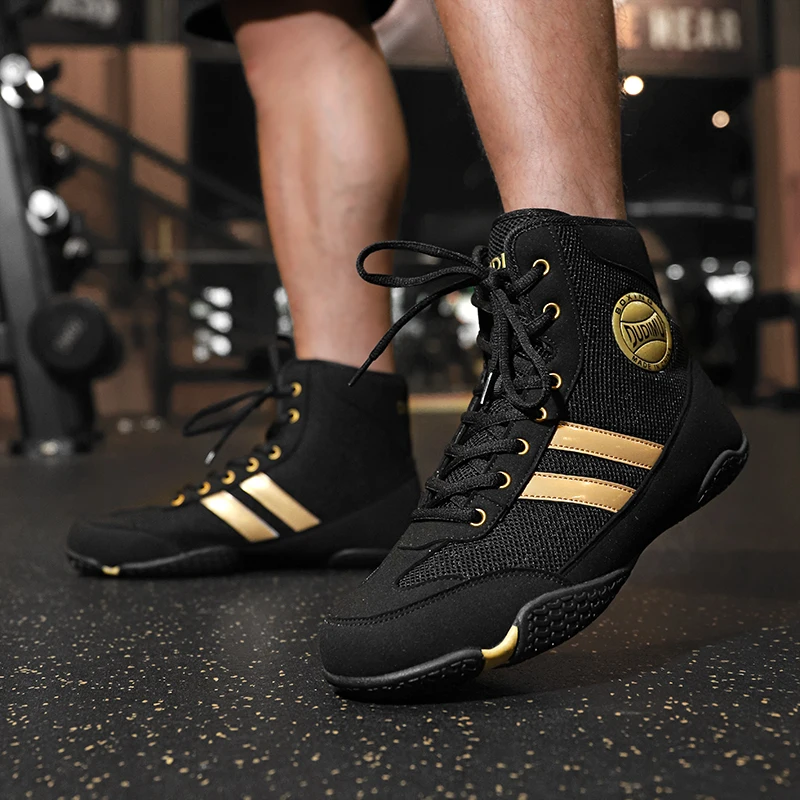 

Professional Unisex High Top Wrestling Shoes, Boxing and Fighting Training Boots, Outdoor Boxing and Fighting Sports Shoes
