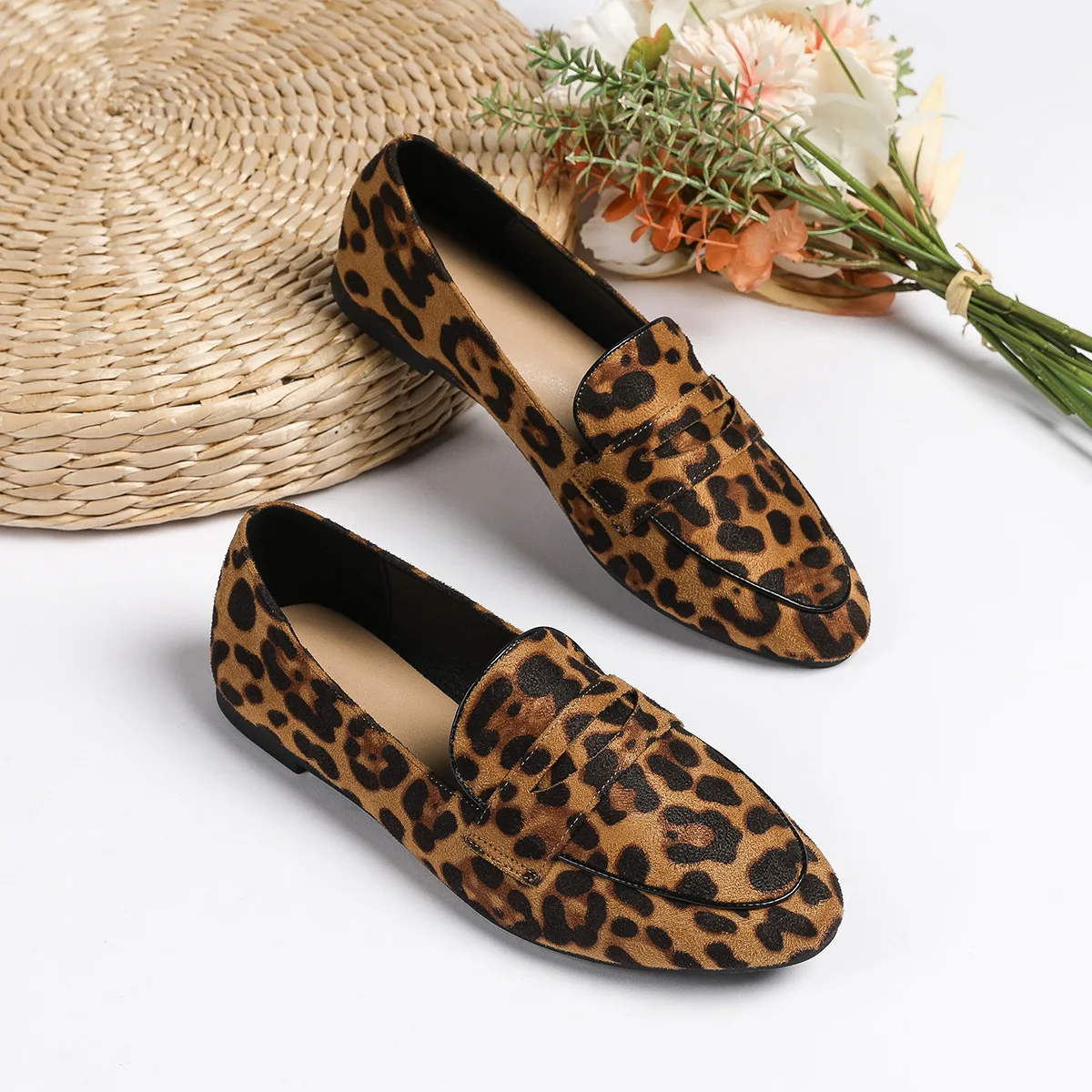 Pointed Toe Shoes Woman Flats Autumn Loafers With Fur Casual Female Sneakers Dress Fall Summer Slip-on Big Size Leopard leopard 4