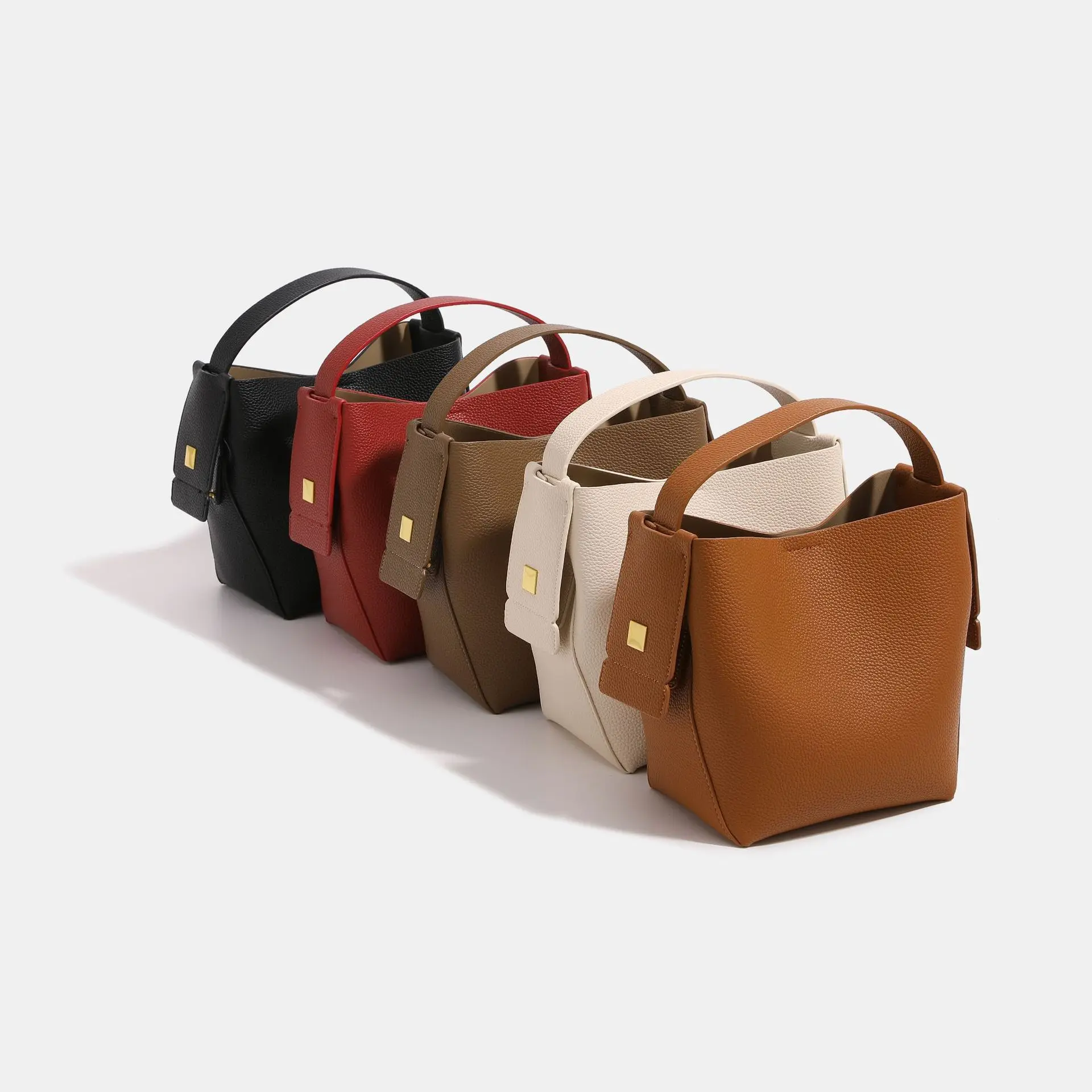 Maxdutti French Vintage Premium Lychee Pattern Bucket Bag New Leisure Commuter Vegetable Basket Bag One Shoulder Crossbody Bag