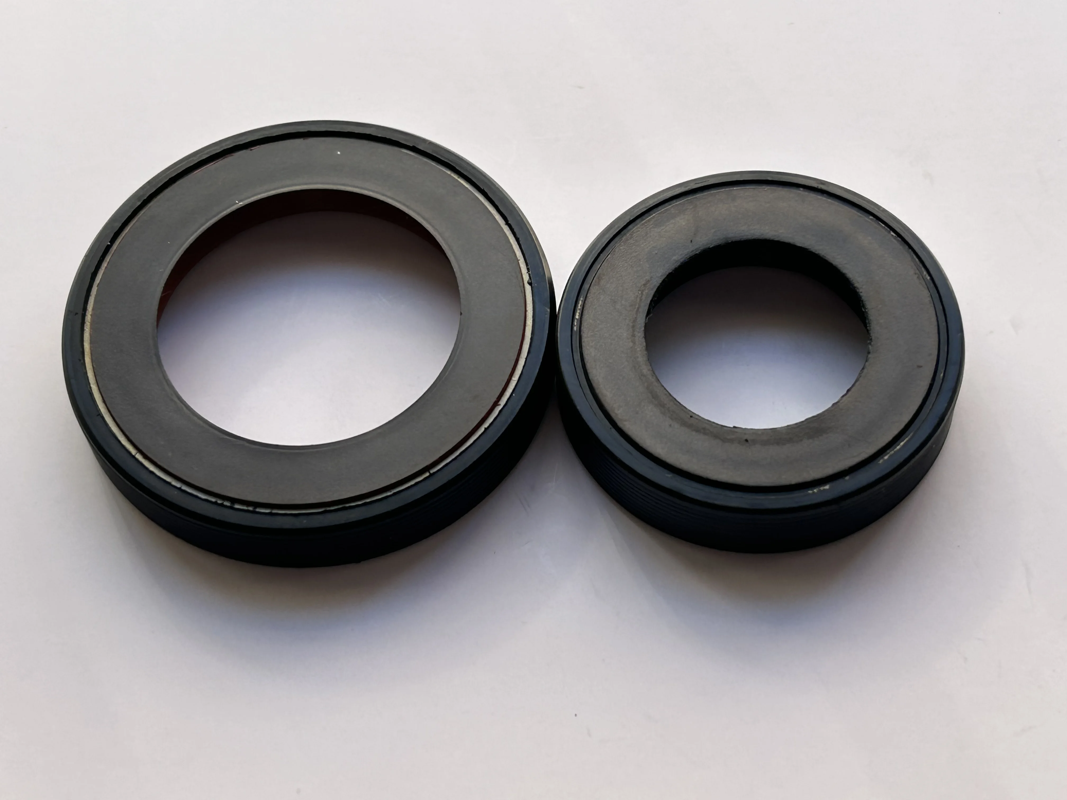 L: 312144 312127 40*58*10 R: 312126 29.8*47*9.9 5MT Differential 