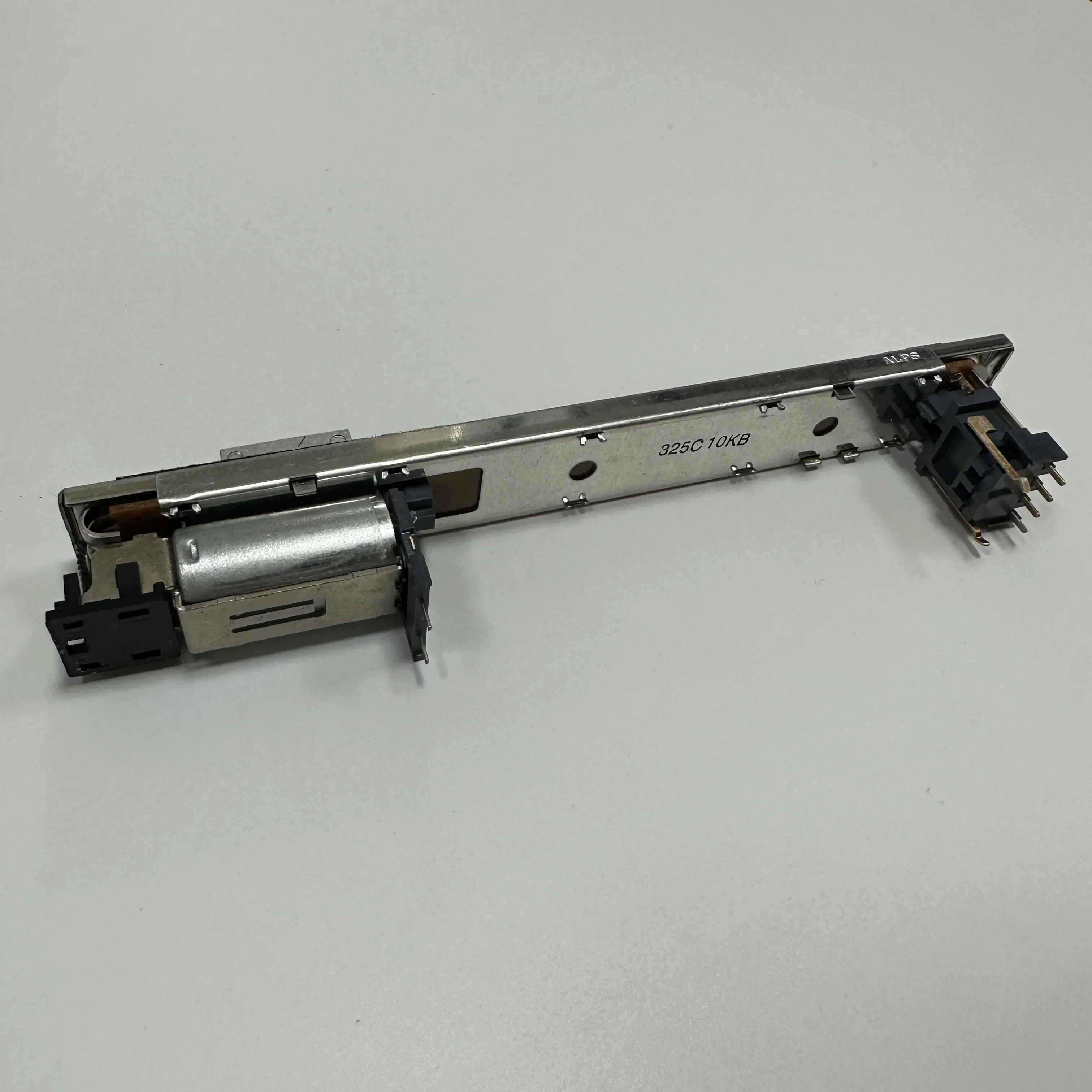 New original Japan ALPS Electric Fader RSA0N11M9A0J  Yamaha LS9 M7CL DM1000 DM200 Mixer Potentiometer / Motor-driven Master