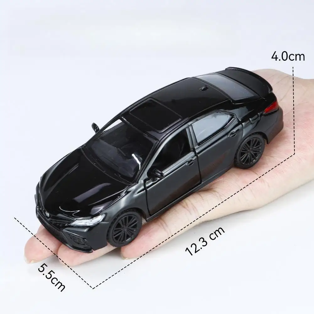 トヨタ カムリ 1/36 ミニカー レザー パッケージ 並行輸入品】 1/36 トヨタ カムリ XSE ミニカー モデル RMZ CITY