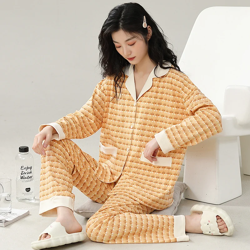 Women Winter Sweet Loose Coral Fleece Pajamas Thickened Warm Flannel Cartoon Print Long Sleeve Lapel Cardigan Home Wear Set