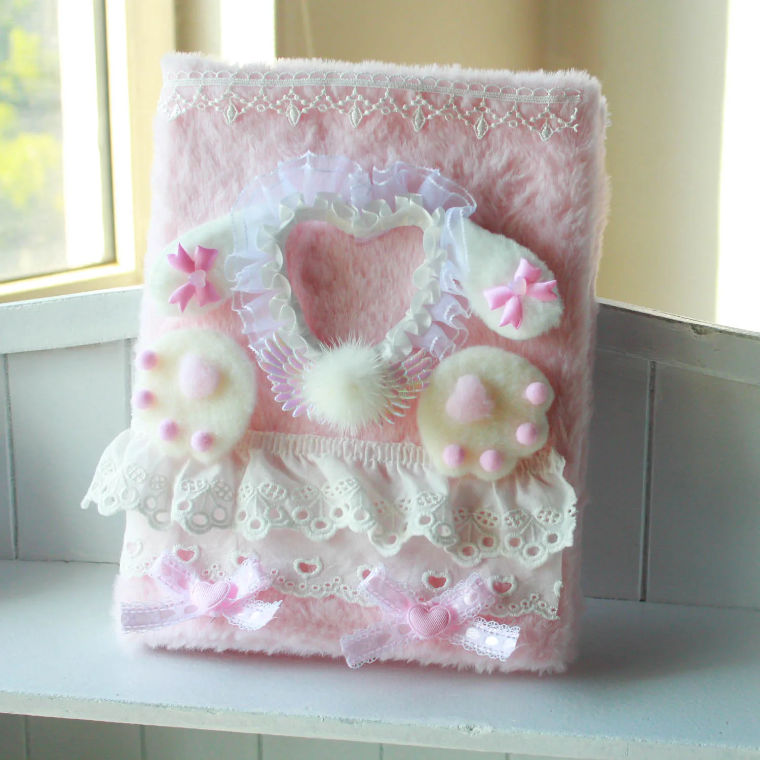 KaoUp up poompat 直筆サイン入りフォトアルバム ピックチャーム 61tH+BrBdoL._AC_SY200_QL15_.jpg