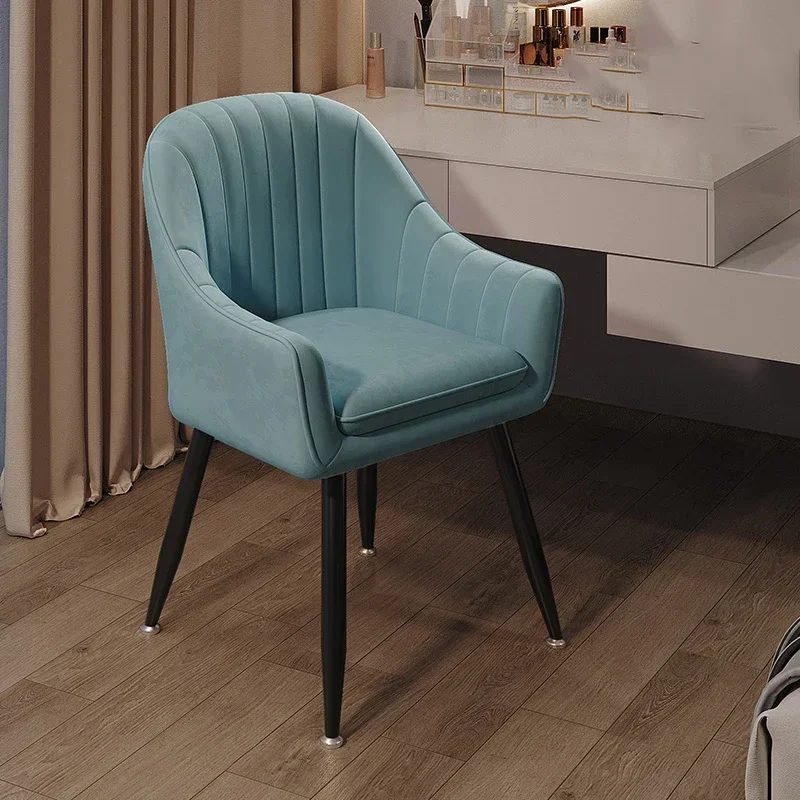 

Living Room Minimalist Dining Chair European Hotel Vintage Restaurant Unique Throne Chair Kitchen Sillones Salon Home Furniture