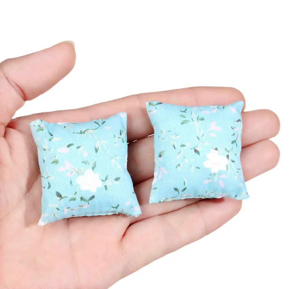 2Pcs Floral Miniature Sofa Cushions Model Scene Dollhouse Pillows For Doll Kid's Play House Toys Doll House Furniture Decoration