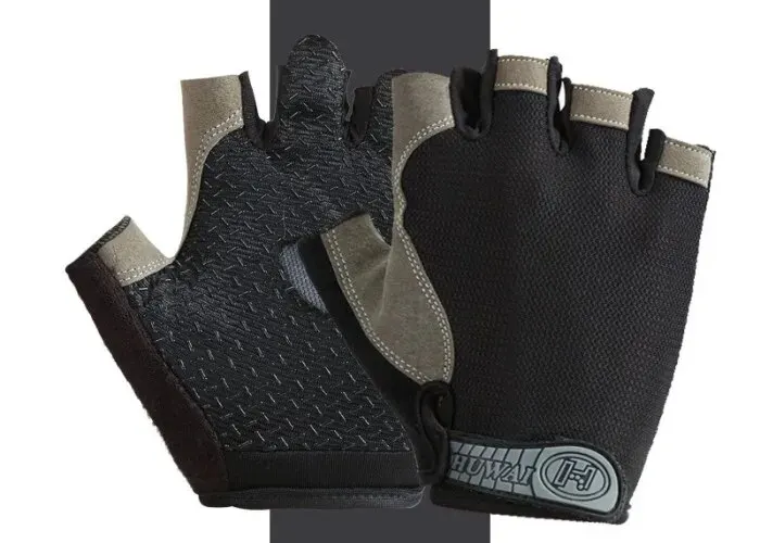 Enhanced Comfort Anti-Slip Fitness Gloves for Training and Sports