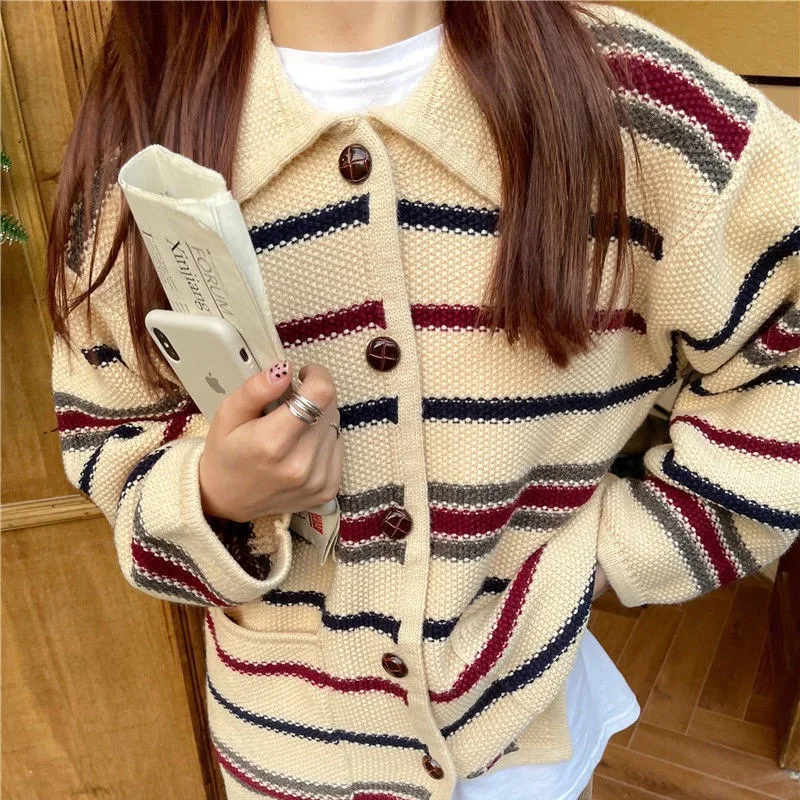 

2023 Fall And Winter New French Retro Striped Lapel Sweater Women Fashion Loose Lazy Wind Chic Knitted Button Cardigan