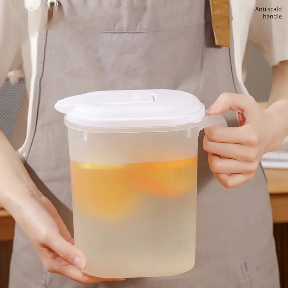 1 Liter plastic jug with Lid for water fruit juices milk Fridge Door Jug