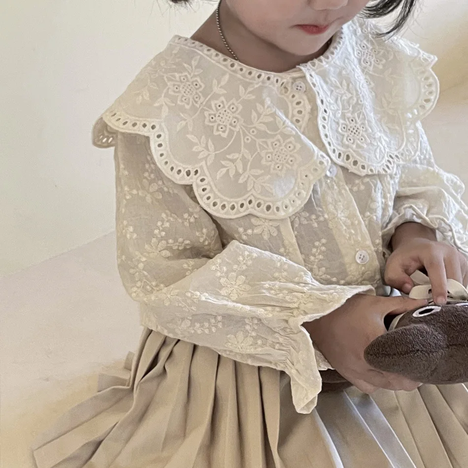 Spring Autumn baby girls lace Hollow out shirts 2-7 Years Girl cotton embroidery Lapel long sleeve blouses Tops