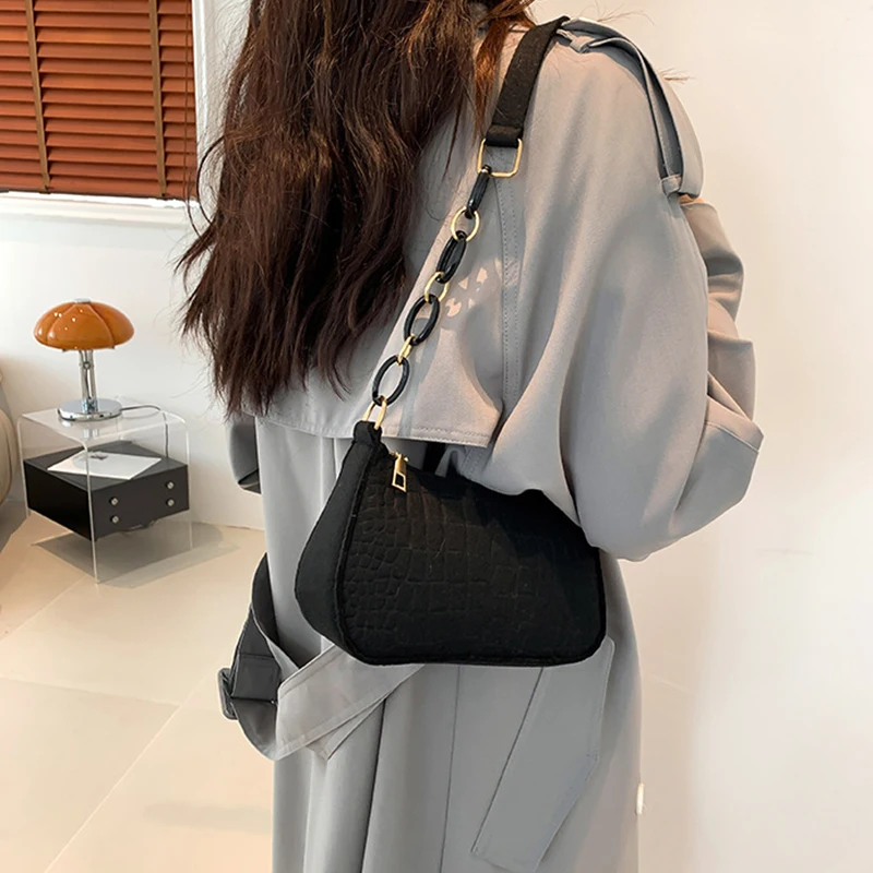 Autumn Spring Vintage Shoulder Bag Casual Crossbody Bag Elegant Underarm Bag Luxury Design Advanced Texture Leather Handbags