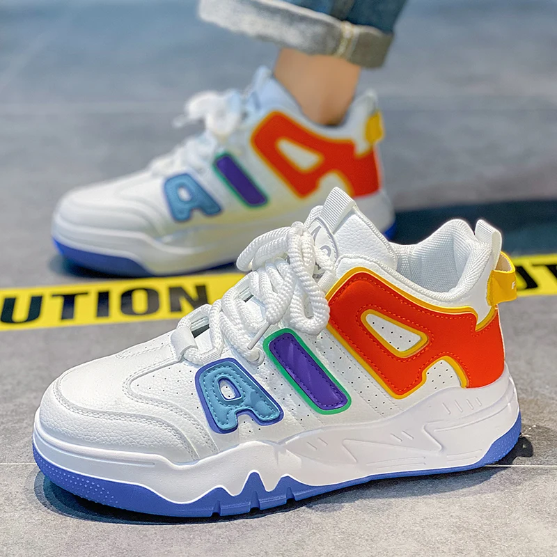 Рисунок 4 - Мужская повседневная спортивная обувь