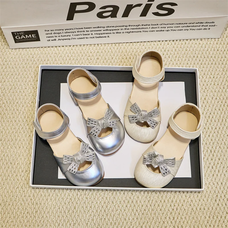 Girls Summer Sandals with Shiny Bow Non Slip