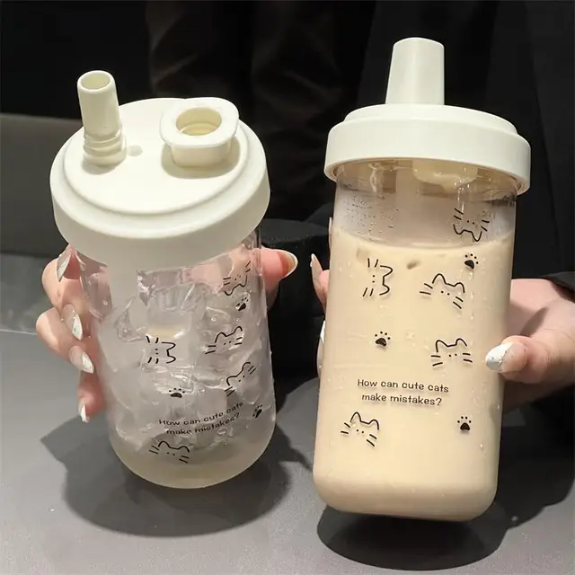 New Plastic Water Bottle For Girls With Straw Lid Bubble Milk Tea Plastic Cup Simple Outdoor School Straw Drinking Water Bottles 2