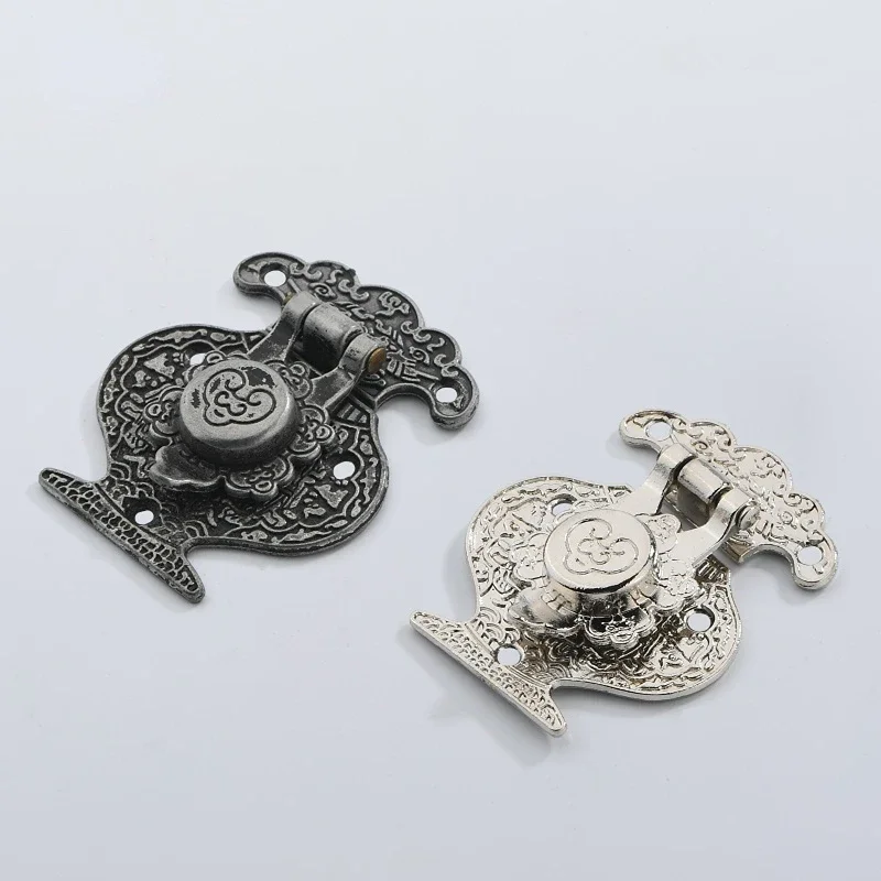 1pcs retro buckle antique case bag alloy wine box Antique lock buckle retro alloy rich vase wooden box latch hook kit