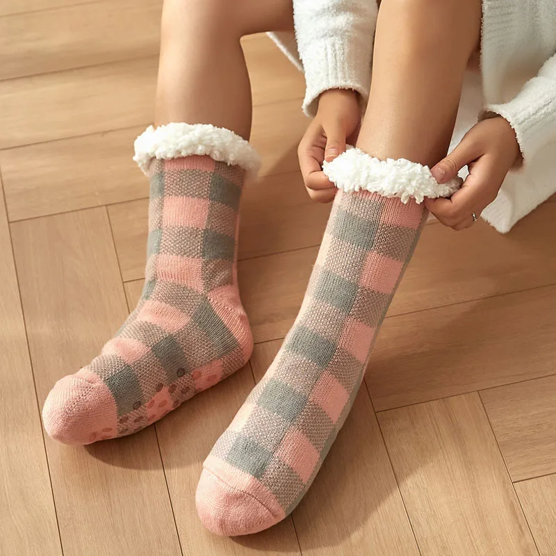 Winter Fuzzy Socks for Women Fleece-Lined Slipper Socks Fluffy Anti Slip  Indoor Christmas Socks