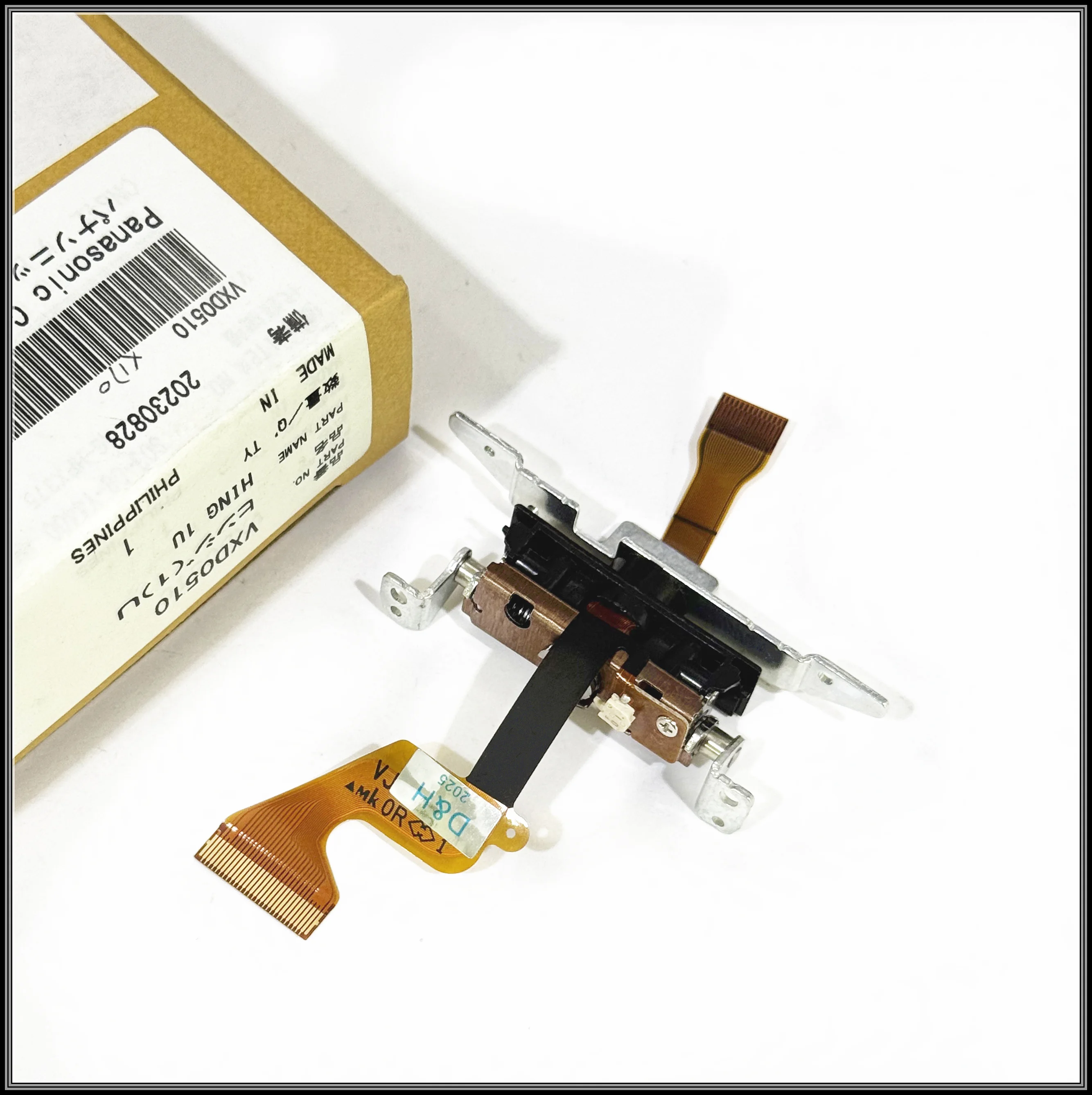 파나소닉 AG-DVC180 AG-DVX100 AG-HPX370 AG-HPX500 AG-HPX170 AJ-HPX3700 LCD 스크린 힌지 플렉스 케이블용 새 수리 부품 VXD0510