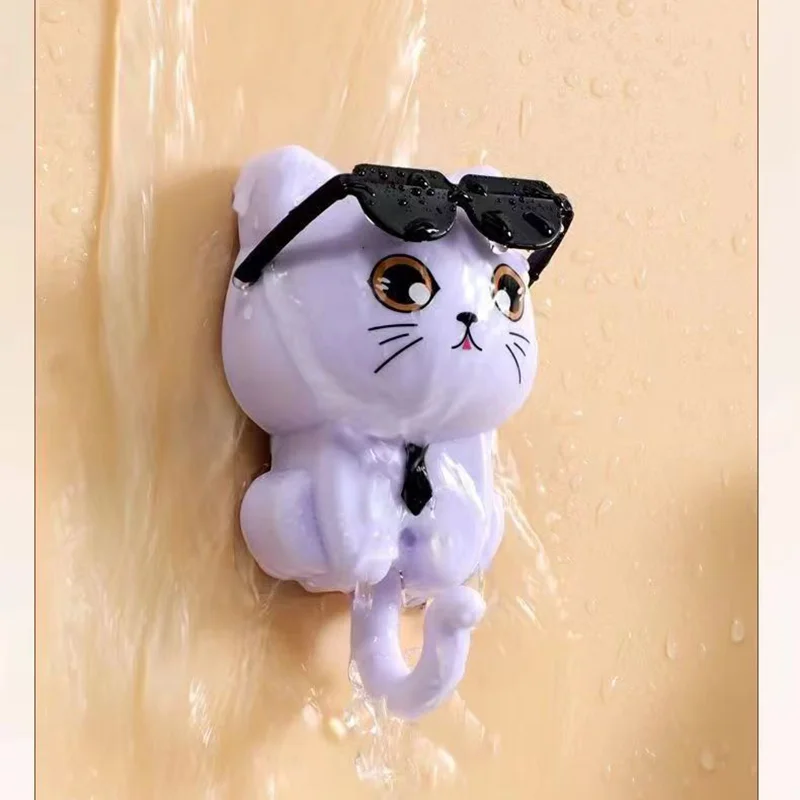 Charming Winking Cat Enamel Wall Hook - Decorative Cartoon Pet Design