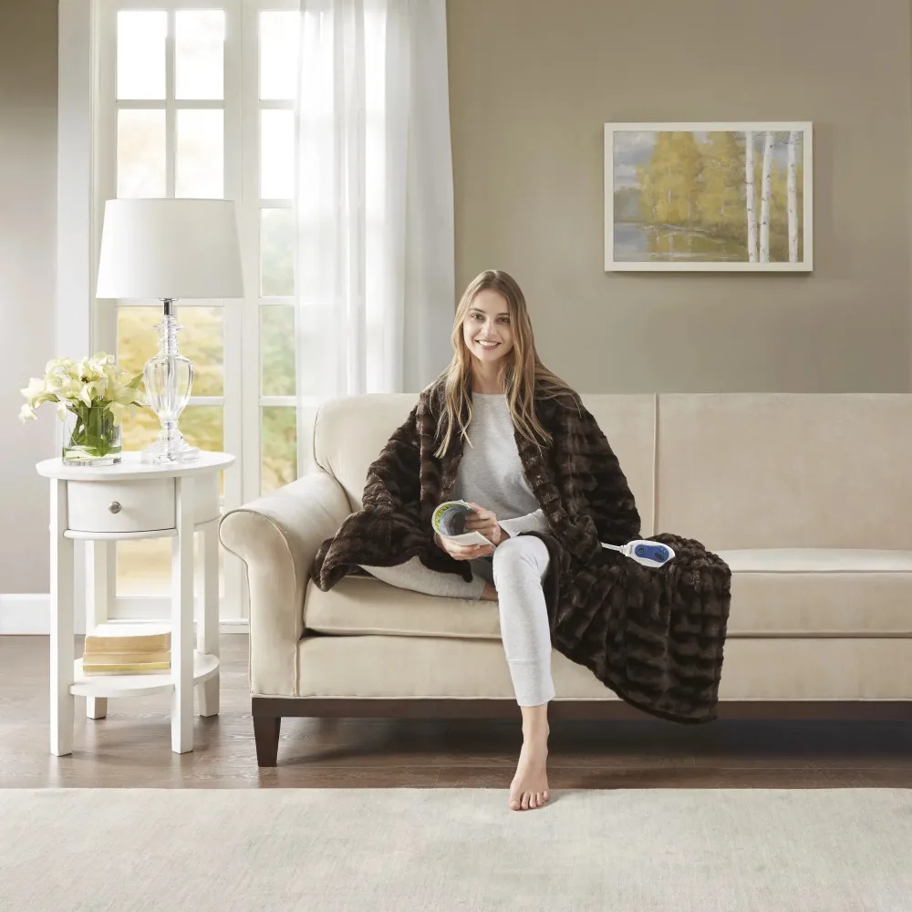 

Artificial Fur Heating Blanket Ensures Consistent Warm Flow Blankets for Beds