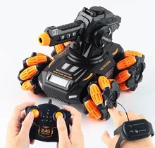 

2.4G 4x4 Remote Control Tank Car Brand New Four-wheel Drive Water Bomb Radio Control Gesture Sensing Off-road Vehicle