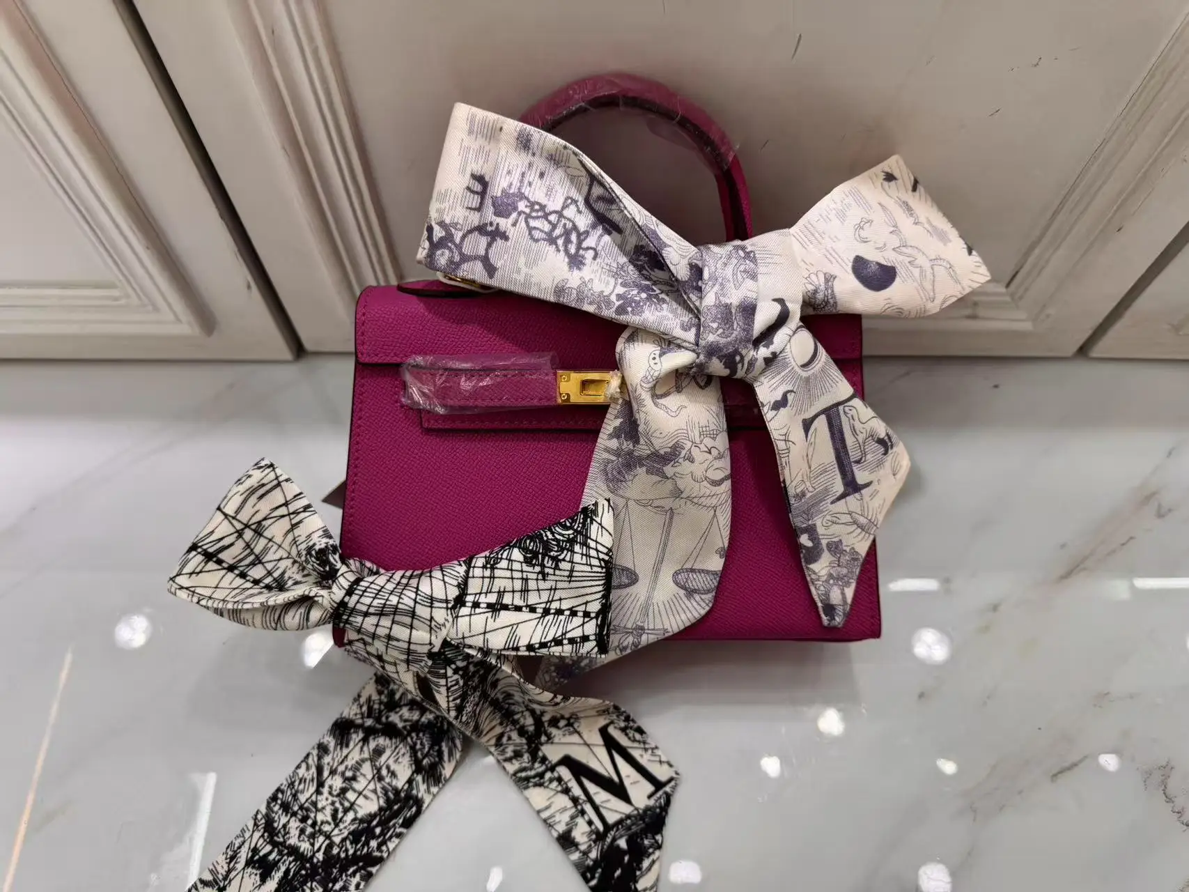 Bag comparison