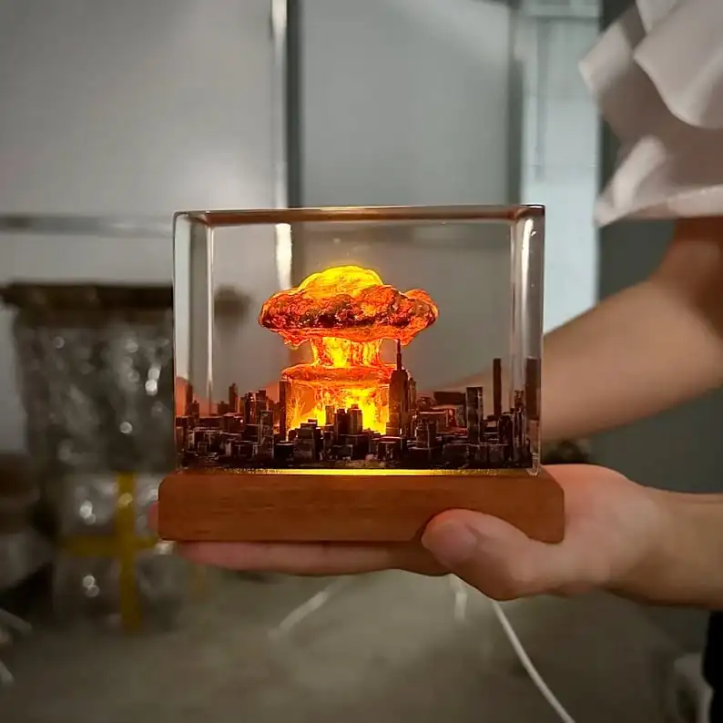 3D Mushroom Cloud Table Lamp, Atomic Bomb Blast Explosion