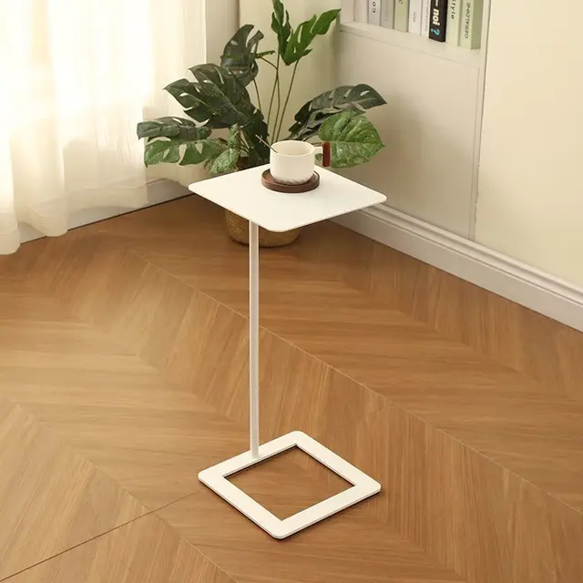 Table d'appoint minimaliste pour salon, petit canapé, chevet Portable, compacte, pour chambre à coucher, Accent Mobile, étagère peu encombrante, moderne 1
