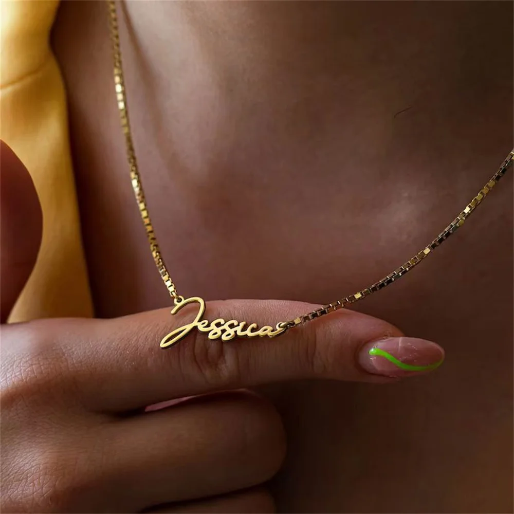 

Cursive Name Necklace Personalised Nameplate Pendant Custom Name Necklace in Gold Plated Stainless Steel Jewelery for Her