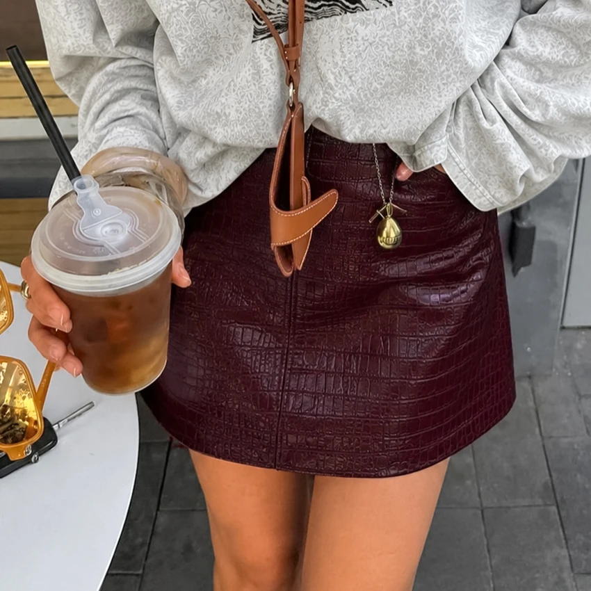 Linad Sexy Green PU Mini A Line Skirts Women Vintage Wine Red High Waist Skirt 2026 Summer Street Chic Slim Zipper Skirts Female
