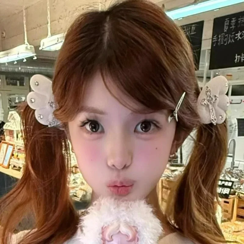 Y2K Sweet Cool Angel Wings Hair Clip Bling Bling Rhinestone Wings Cross Hairclips Women Girls Gothic Barrettes Fashion Headwear