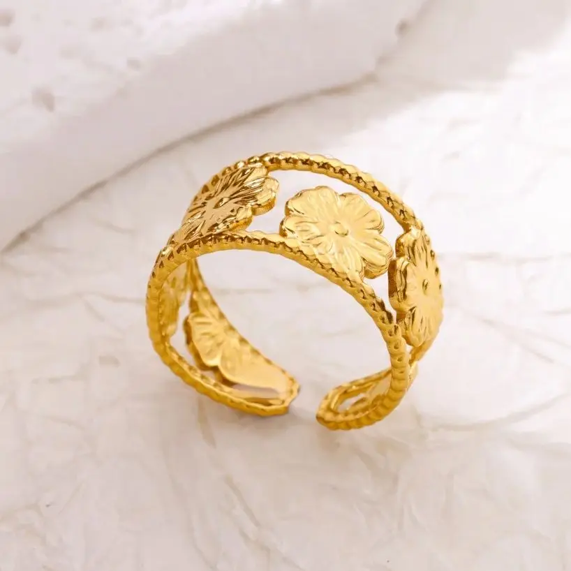 Stainless Steel Four Leaf Clover Ring