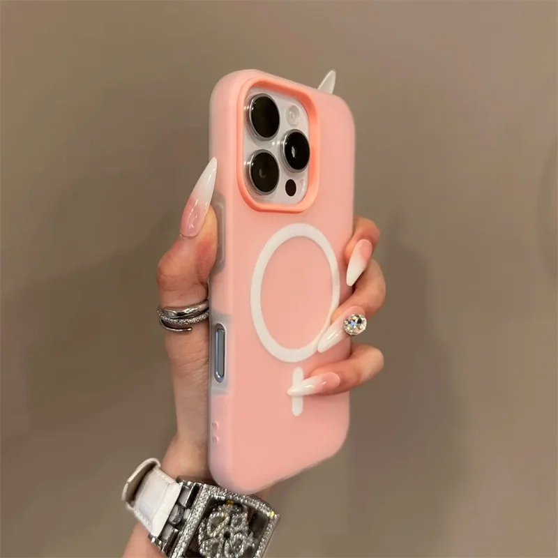 รูปสินค้า เคสซิลิโคน 2-in-1 ป้องกัน iPhone 16/15/14/13/12/11 พร้อมแม่เหล็ก