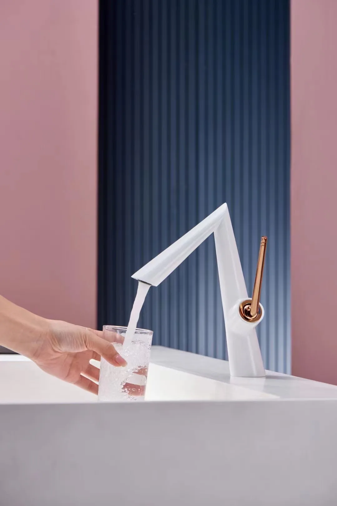 Description Picture 3 of itemBathroom Utensils Luxury Creative White Basin Mixing Washbasin Faucets For Sink Wash Hand Mixer Metal Taps Accessories for Bath